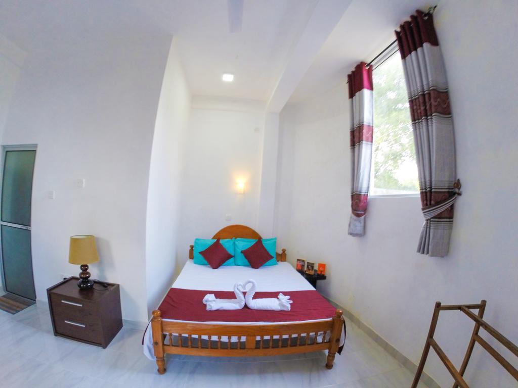 Sanctuary Cove Guest House Polonnaruwa Zimmer foto